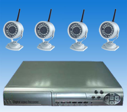 Four Wireless Weatherr proof Low Light Cameras w/DVR