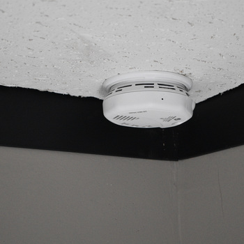 Wi-Fi Hardwired Smoke Detector with Night Vision