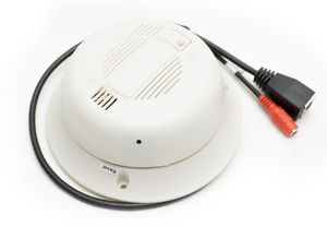 Smoke Detector w/Hidden 720p Wifi IP Camera