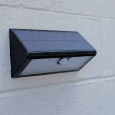 Outdoor WiFi Solar LED Spy Camera/DVR